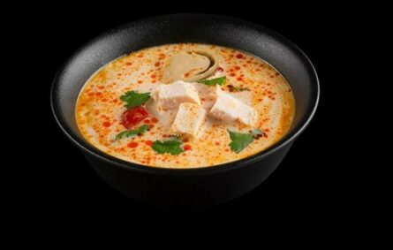 Том Ям с курицей